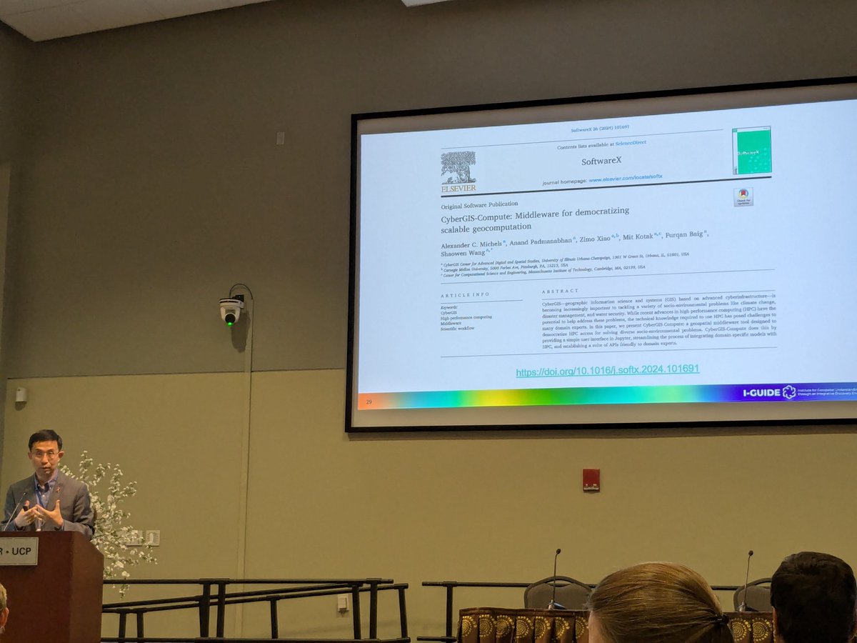 Discussing the utility of CyberGIS-Compute for democratizing access to HPC for convergence science problems! Work led by @alexcmichels

Software documentation: cybergis.github.io/cybergis-compu…

Paper: doi.org/10.1016/j.soft…