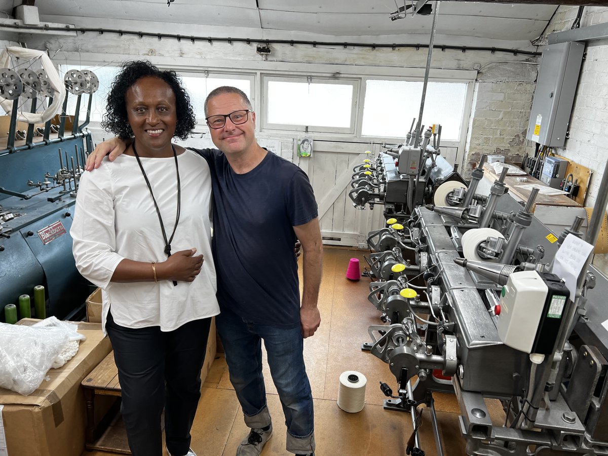 (2 of 6)
<a href="/Lord_Lt_Notts/">Nottinghamshire Lieutenancy</a> Prof. Pickering meets @G_H_Hurt Knitting Technician Chris, pictured running yarn winding machinery.
.
#ghhurt #knittedlace #shawls #scarves and #babyshawls start with some of the very best yarns available.
.