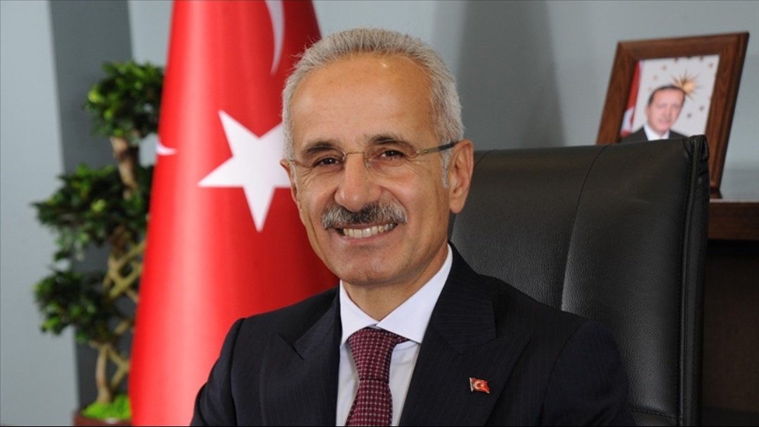 HaberReport's tweet photo. #SONDAKİKA Bakan Uraloğlu:

Görüşmelerde tam istediğimiz sonucu alamadık. Instagram kapalı kalacak. https://t.co/tLdpaQW18h