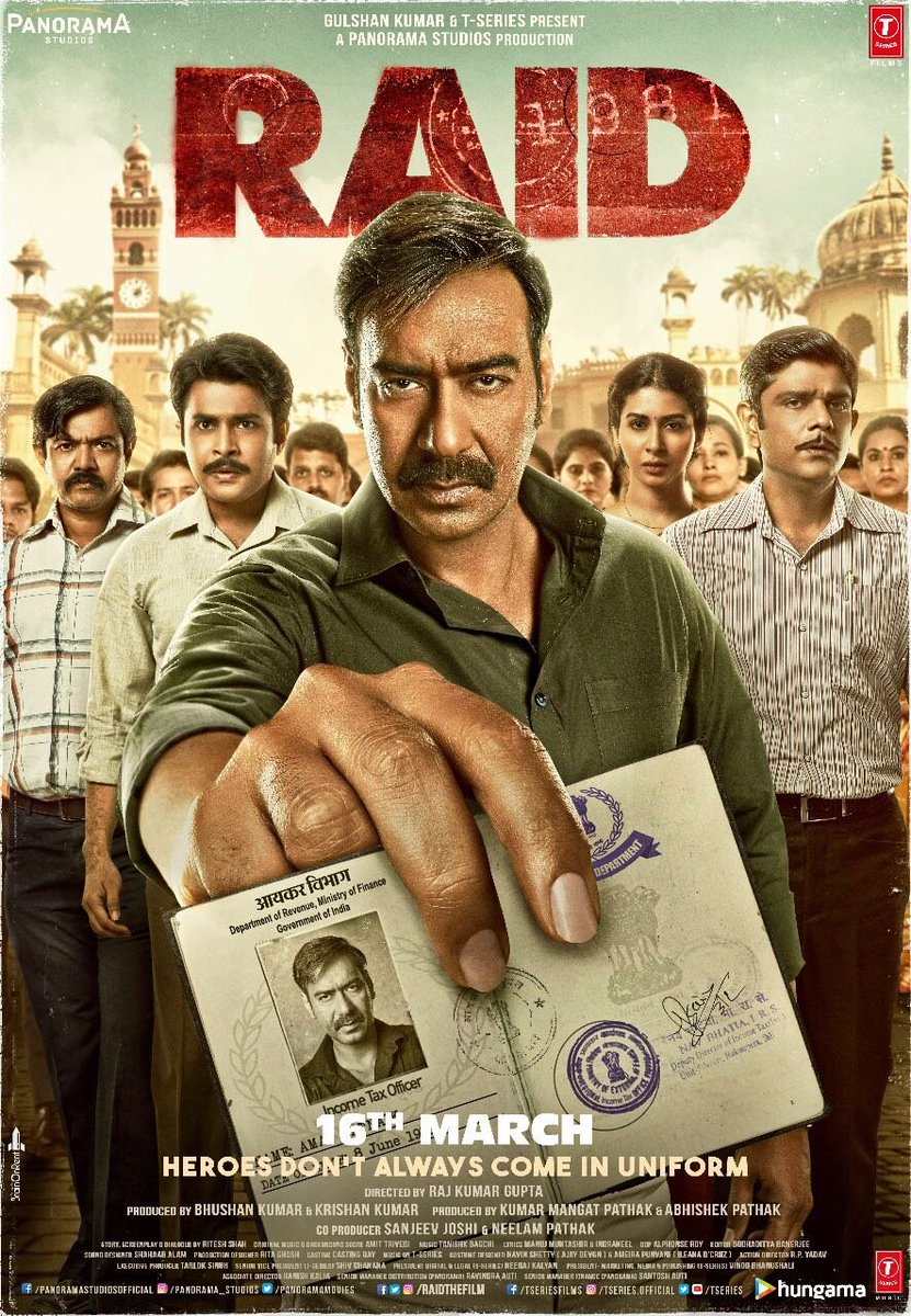 ShamRahmaniac's tweet photo. 😂🤦

Original movie                                  Remake movie
poster                                                   poster https://t.co/mAhhJUkGD7