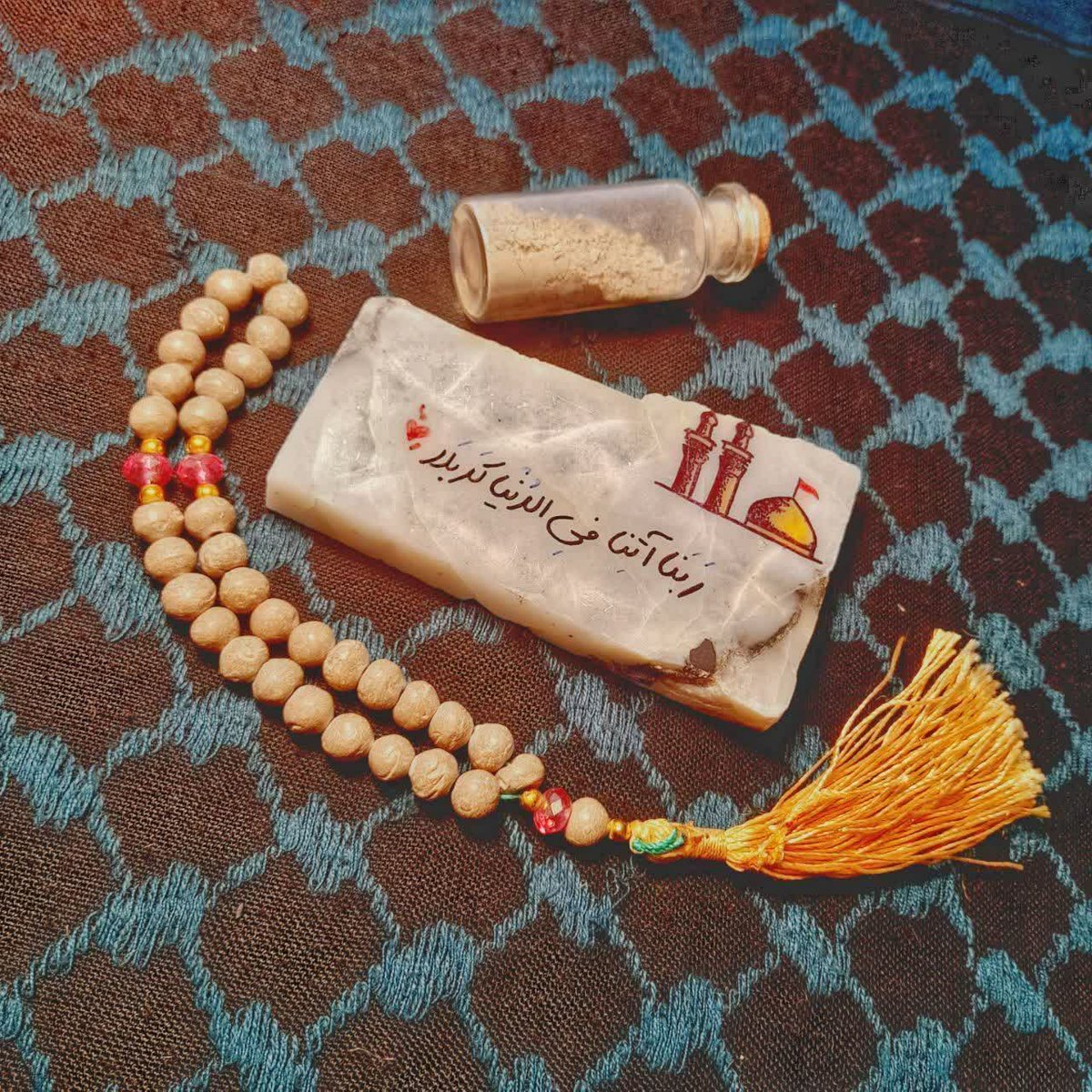 afshar1997's tweet photo. ما گنهکار...
 ولی‌...
 مال‌ حسینیم‌ همه... 💔

#حب_الحسین_یجمعنا
#پایتخت_حسینی https://t.co/CZwPluFMWq