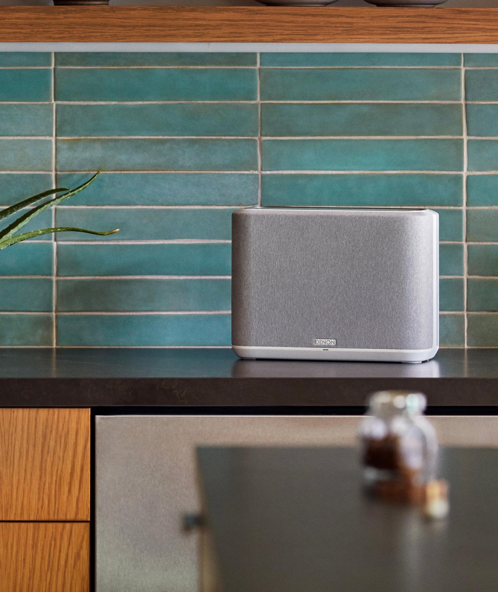DenonAmerica's tweet photo. Denon Home 250 features two dynamic 3/4” tweeters, two powerful 4” mid-bass drivers, a responsive 5 1/4” passive radiator and sound master tuning for exceptional sound quality from a single speaker. 

The only question is which color you're going with. https://t.co/hx4kNgOlhf https://t.co/dyvbxEIKQg