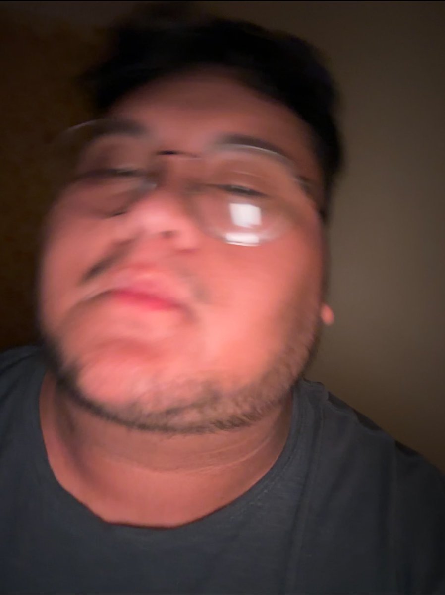 aberrrrrant's tweet photo. DRUNK STREAM TONIGHT AT 8 or 9 PM!!!!!!!!!!!!! https://t.co/aH2kcM64v5