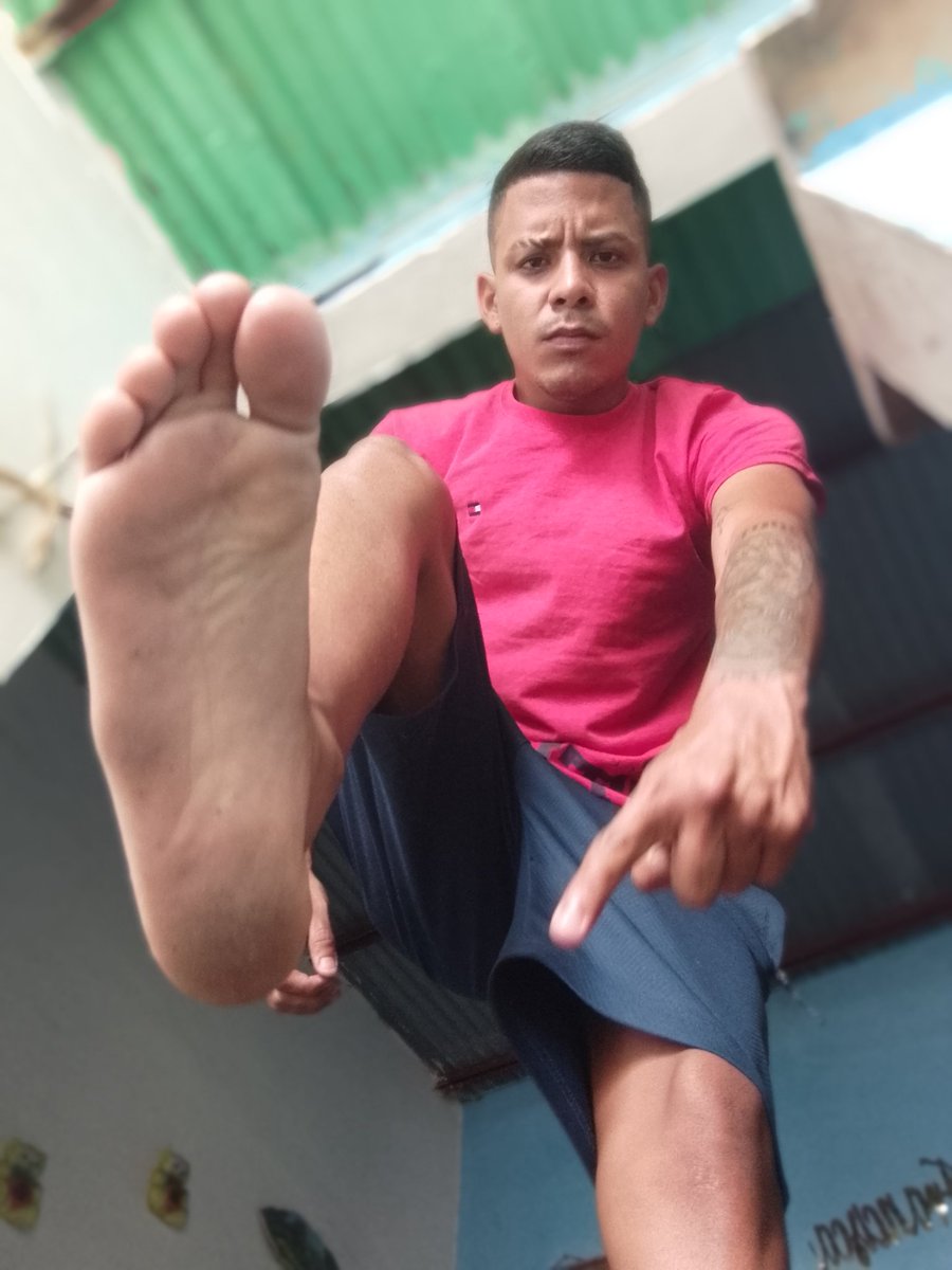 Masterfeetanyel's tweet photo. Kneel down, shut up, obey, open your wallet and send my money 🏧 

#feet #feetworship #malefeet #barefeet #foot #footworshi̇p #FOOTFETİSH #malefoot #barefoot #cashmaster #cashslaves #paypig #moneyslaves #humanatm #financialdominatio #findom #findomadd #findomking #loser #gaycash https://t.co/J4Z8cji2z6