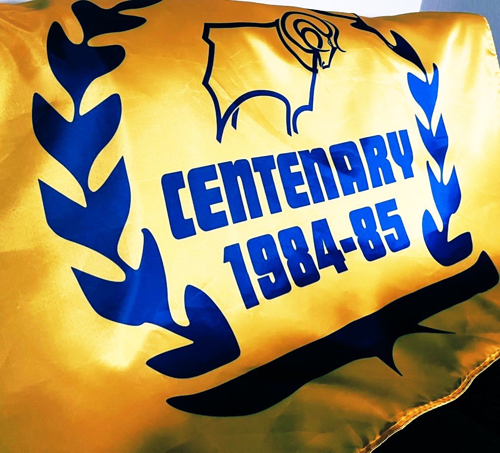 simon_penney's tweet photo. Chuffed to see a certain 74/75 flag design done last season pop up as part of the third kit launch. #VictoryBlue https://t.co/pIVZYVX6tU