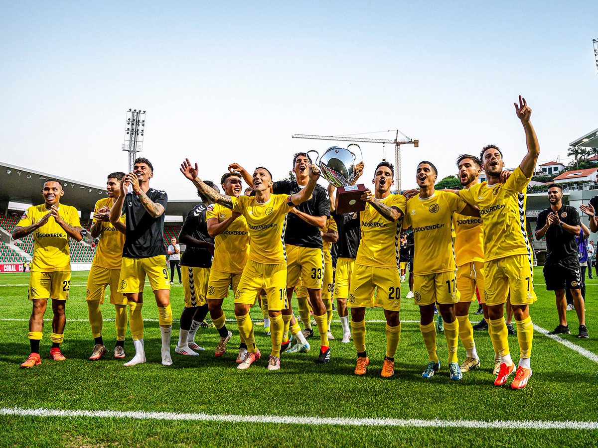 CDNacional's tweet photo. Este domingo juntámos 1 Taça ao nosso Museu 🏆 https://t.co/29dEWNoeQY