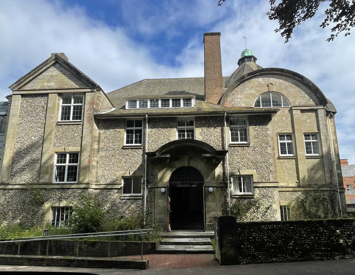 Otto Saumarez Smith tweet media