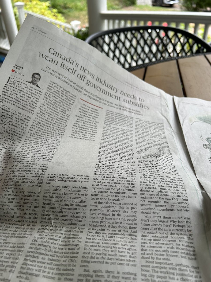 erinotoole's tweet photo. I say all this as one of an increasingly shrinking number of Cdns who still gets a paper delivered to my door. Serious & independent media coverage is important to a democracy & can be very engaging - especially on long weekends. 6/6 #HappySimcoeDay https://t.co/RFJAaxUJtH