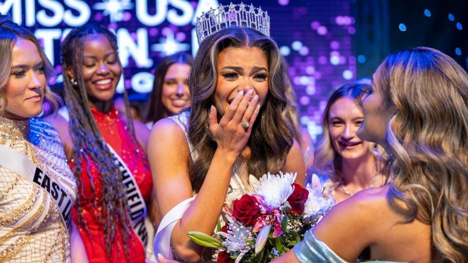 Congratulations to West Point Grad (’23) and 2LT Alma Cooper for winning Miss USA!

<a href="/WestPoint_USMA/">U.S. Military Academy at West Point</a> <a href="/GoBlackKnights/">#GoBlackKnights</a> #LongGrayLine