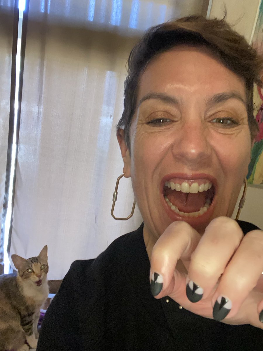 Lisa Steadman tweet media