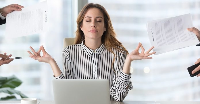 #AlAire con Iliana Sfeir, profesora de meditación y creadora de la App de meditación <a href="/yivana/">yvanna</a> con <a href="/kiara_true/">kiara</a> y <a href="/romerorafaelg/">rafael g romero t</a> conversando sobre recomendaciones para manejar el estrés

Conoce todos los detalles en nuestro en vivo youtu.be/Vrv900I06qo