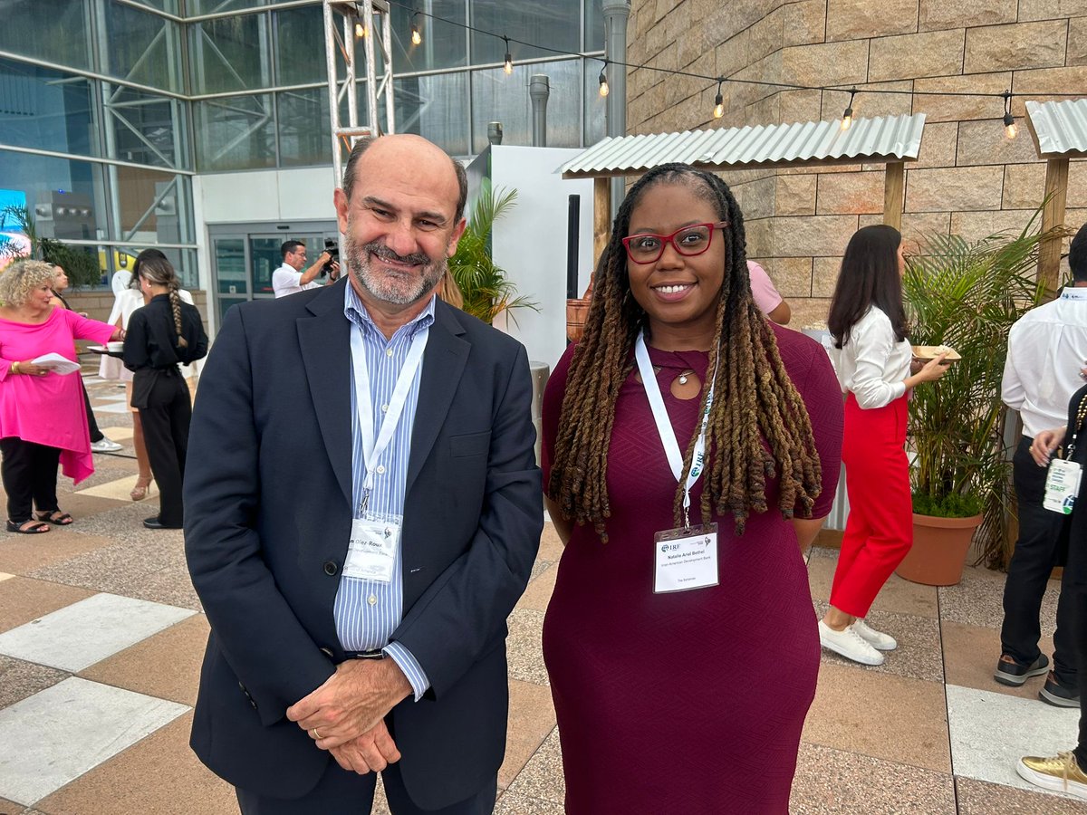 Did you know #resilientinfrastructure can cut disaster recovery costs by up to 70%? This highlights our critical work in the #Caribbean. Kudos to the Caribbean team and thanks to <a href="/IRFGlobal/">IRF Global</a> and <a href="/the_IDB/">Inter-American Development Bank</a>. Special thanks to our experts! #CRC12

#ResilientTransport