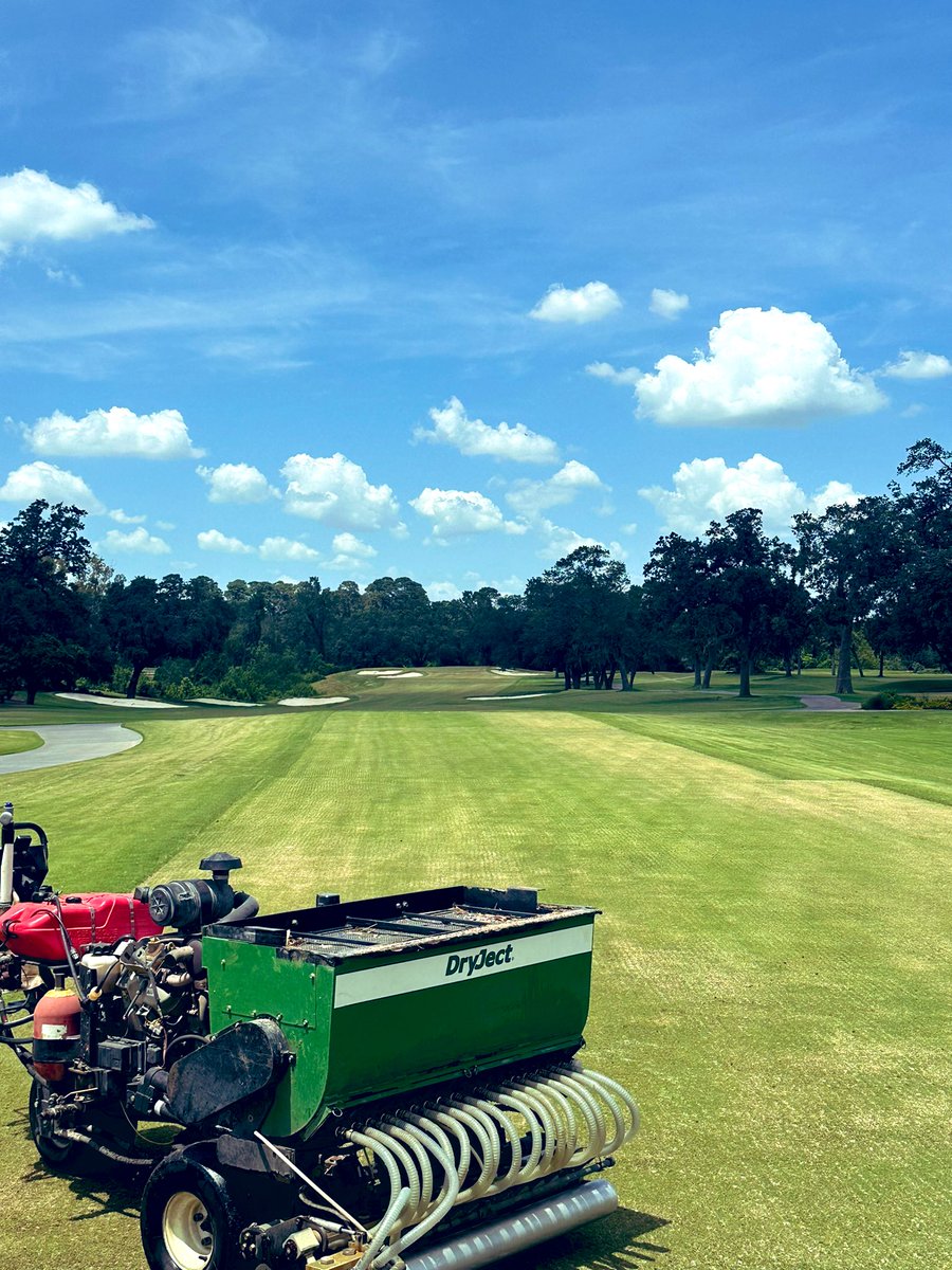 Capped off another busy week with a Friday #DryJect at the beautiful Houston Country Club with @HoustonCCTurf and crew. Always a pleasure working with these guys! Thanks for believing in this awesome process! #PoundSand