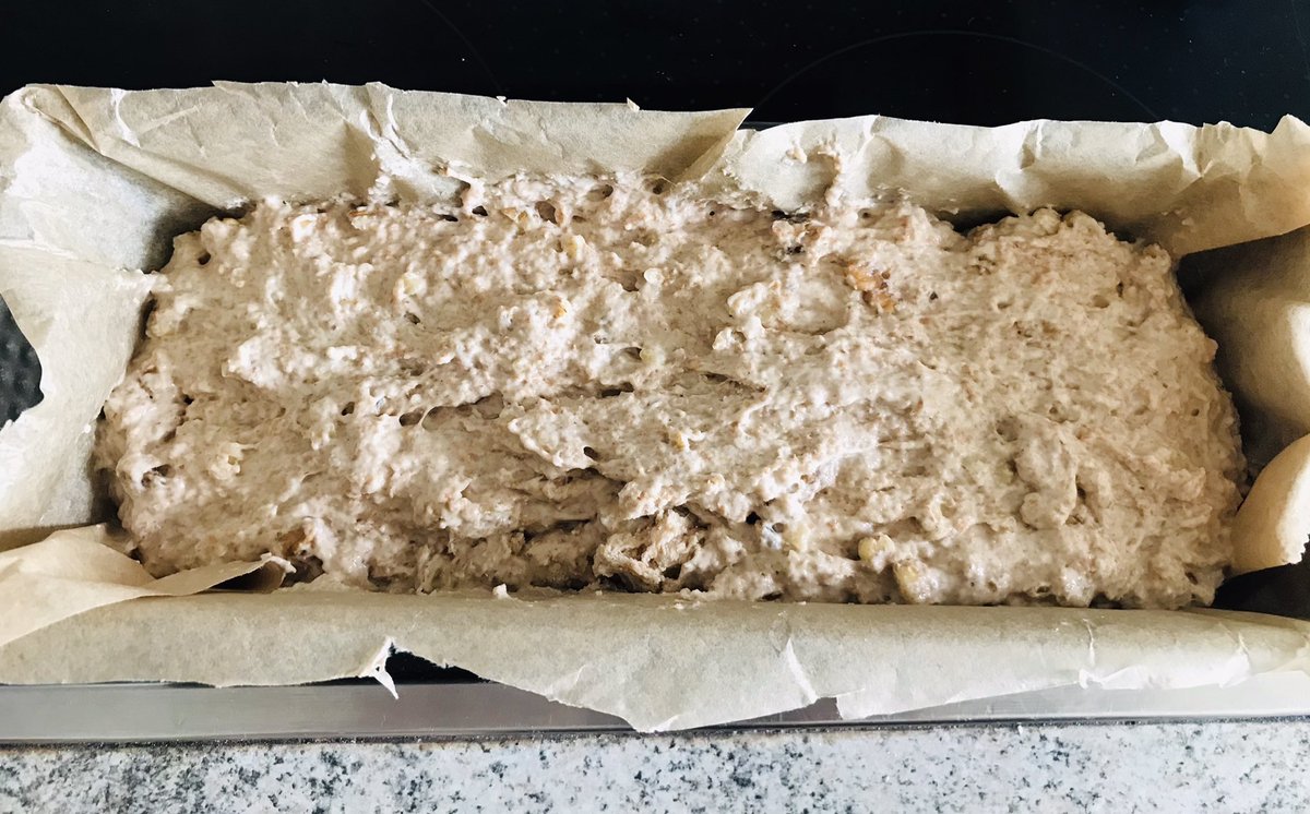 SweetMouse85's tweet image. I made a walnut bread today 🍞 

#homemade #bread #walnutbread