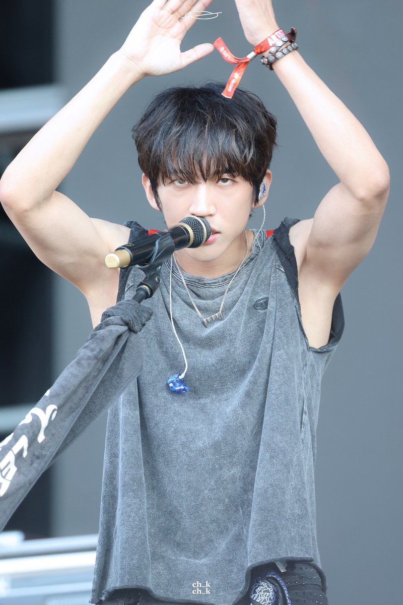 240803 펜타포트 #이승윤 

📢게인을 더 높여봐