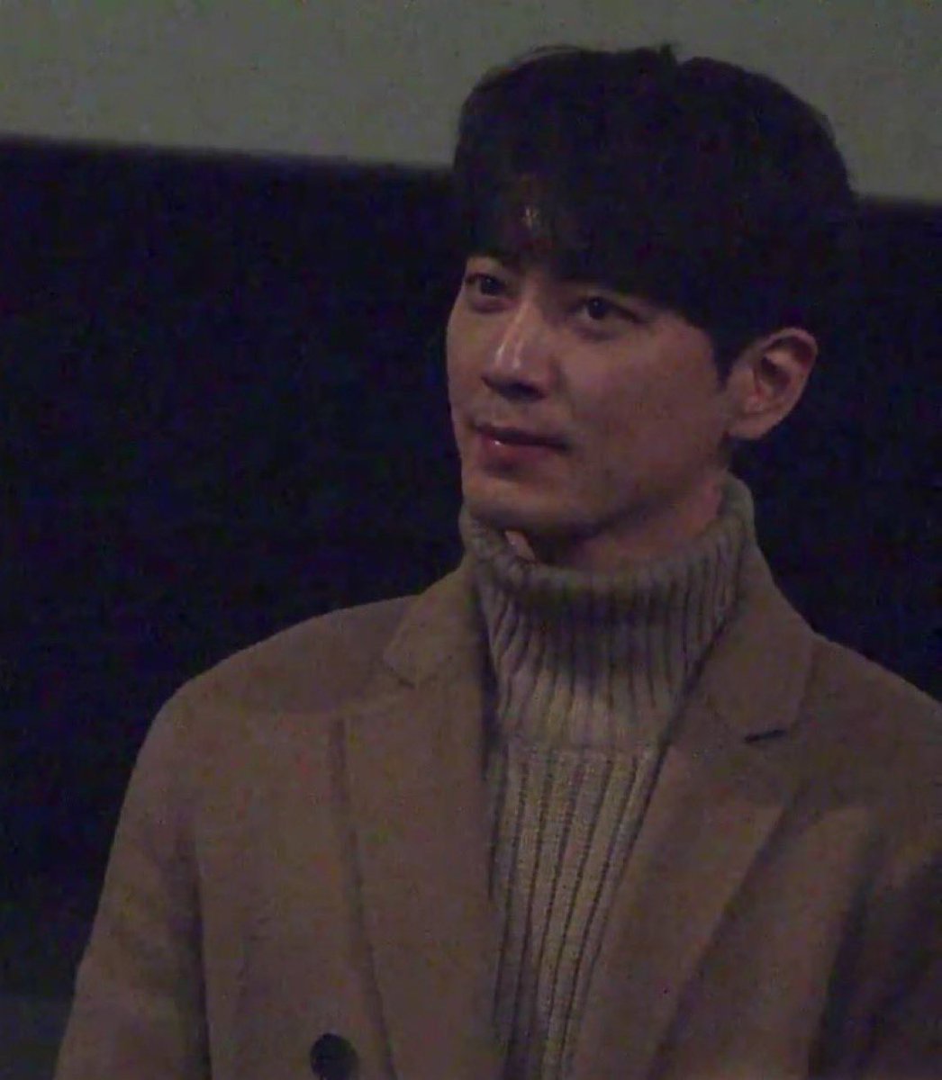 zzanxeox's tweet photo. 난 이런
살짝 개말라이준혁 이런 무드의
남친짤을 가장 조아함 ㅜㅡㅜ https://t.co/eMtoIqX4lu