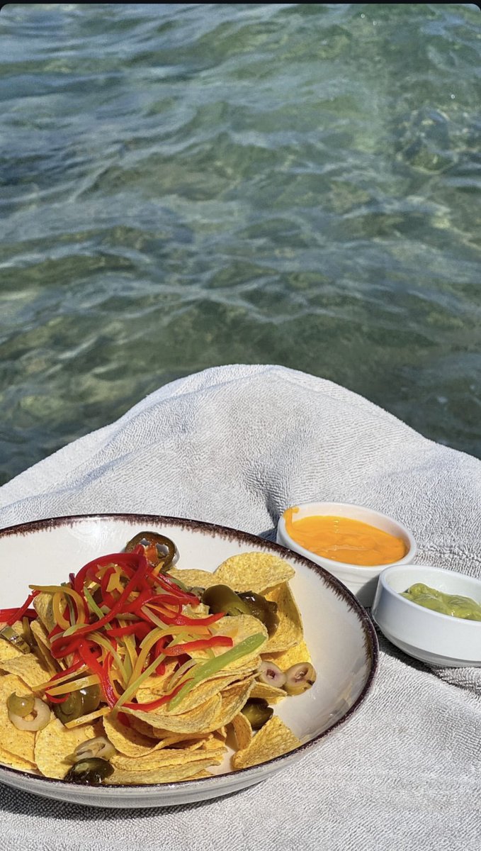 AlGhalyaal's tweet photo. Mediterranean summer https://t.co/p2MjupgeDN