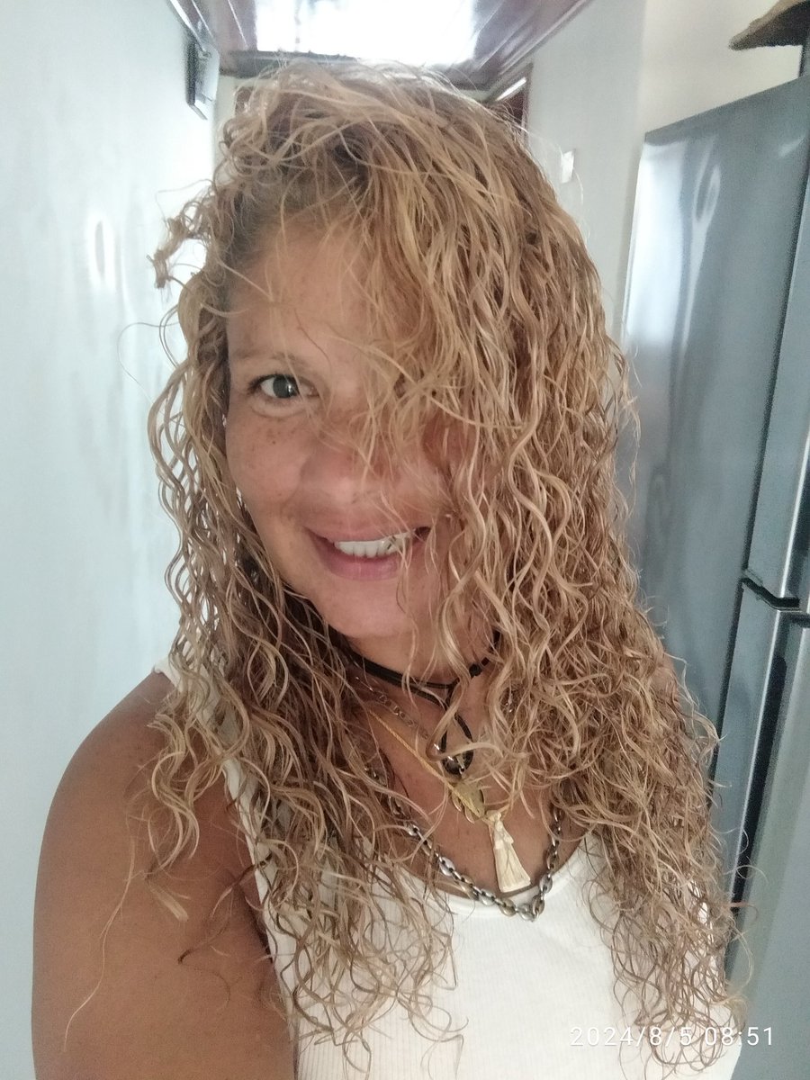 Erika Lisett tweet media