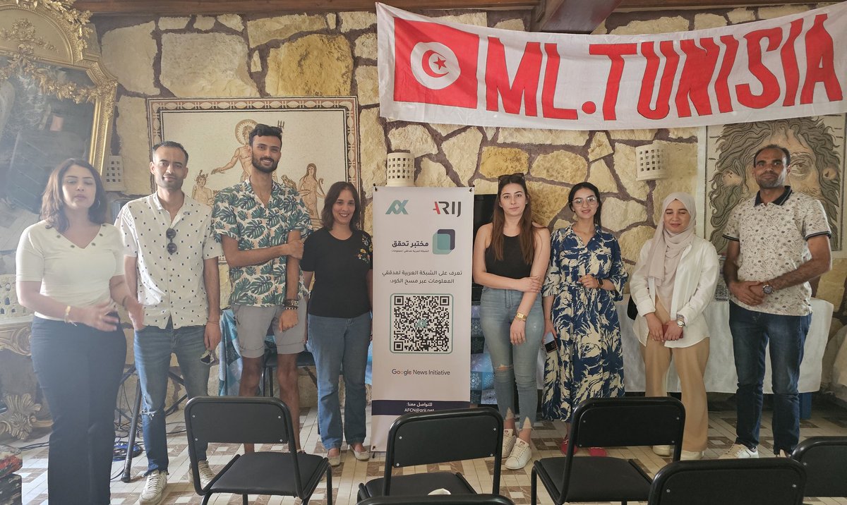 rabebalouii's tweet photo. #AFCNFactLab
Completed a fantastic training session on fact-checking for radio journalists! Radio Amal in Tunisia🎙️
It's crucial to ensure accurate and reliable information, especially in today's world. #Journalism #FactChecking #MediaTraining https://t.co/Eb4nVlUm5z