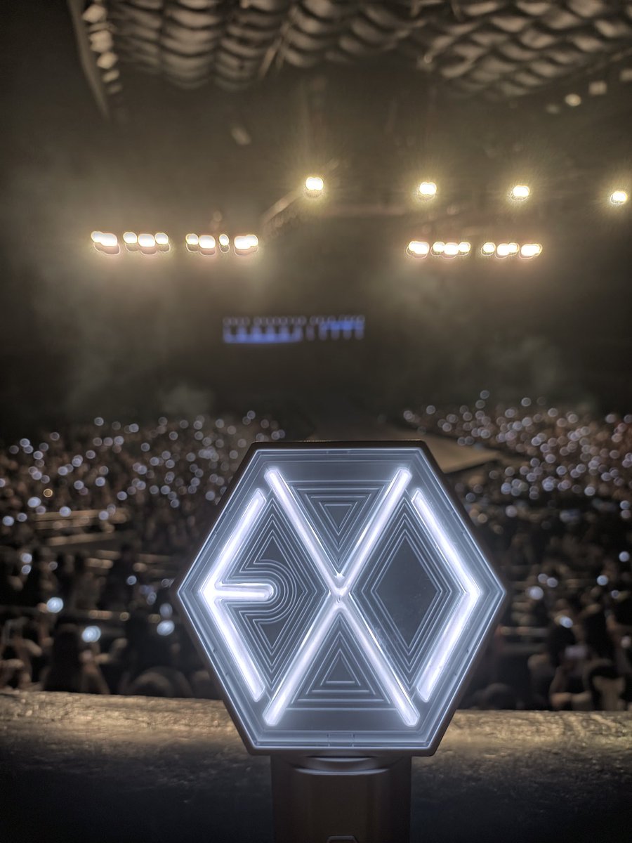 _iamnics_'s tweet photo. Always for EXO!!! ♥︎
#10YearsWithEXOL
#ADecadeOfEXOLove
#EXOL10thAnniversary https://t.co/ZiF3UXXuwe