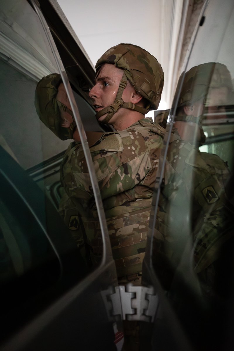 NationalGuard tweet picture