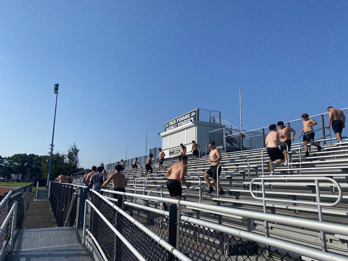 Sachem North Hogs tweet media