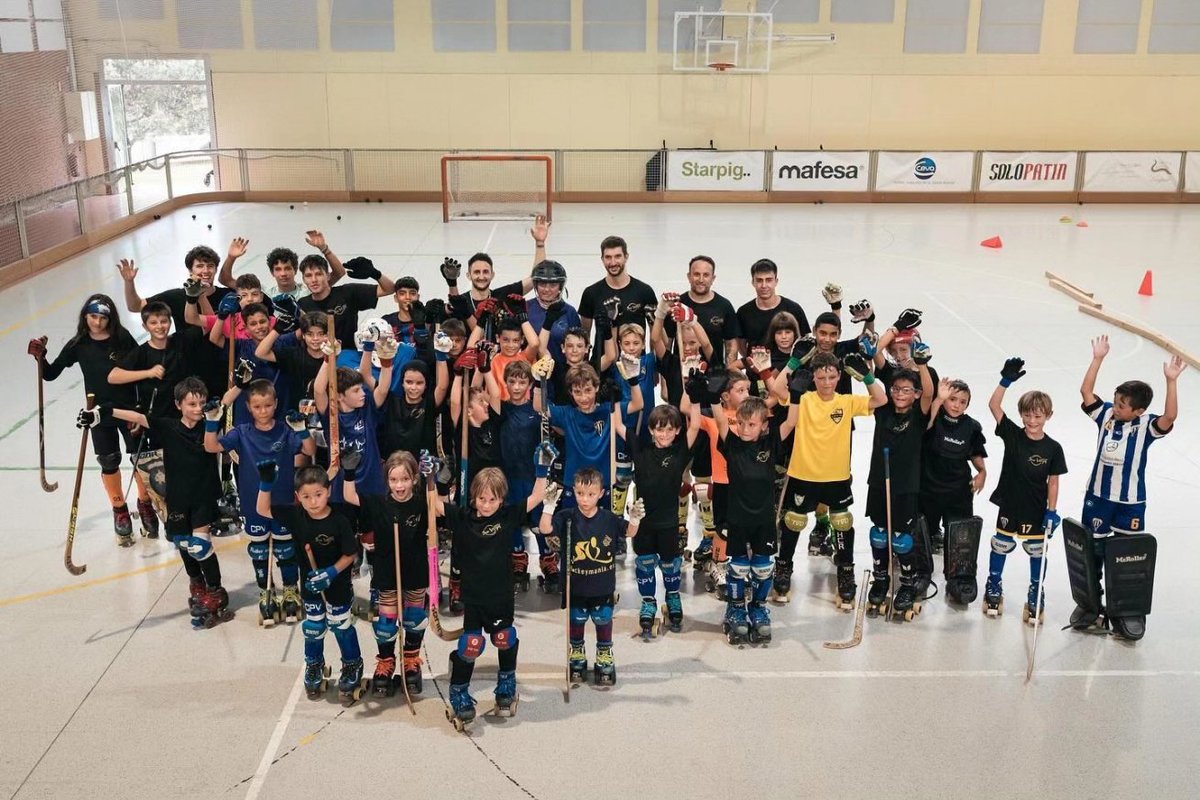🏒De l'1 de juliol al 26 de juliol a les tardes, al pavelló municipal es va dur a terme el <a href="/campusevargas/">Campus Eric Vargas</a> amb la col·laboració del <a href="/cpmontesquiu/">Club Patí Montesquiu</a> amb 84 participants.