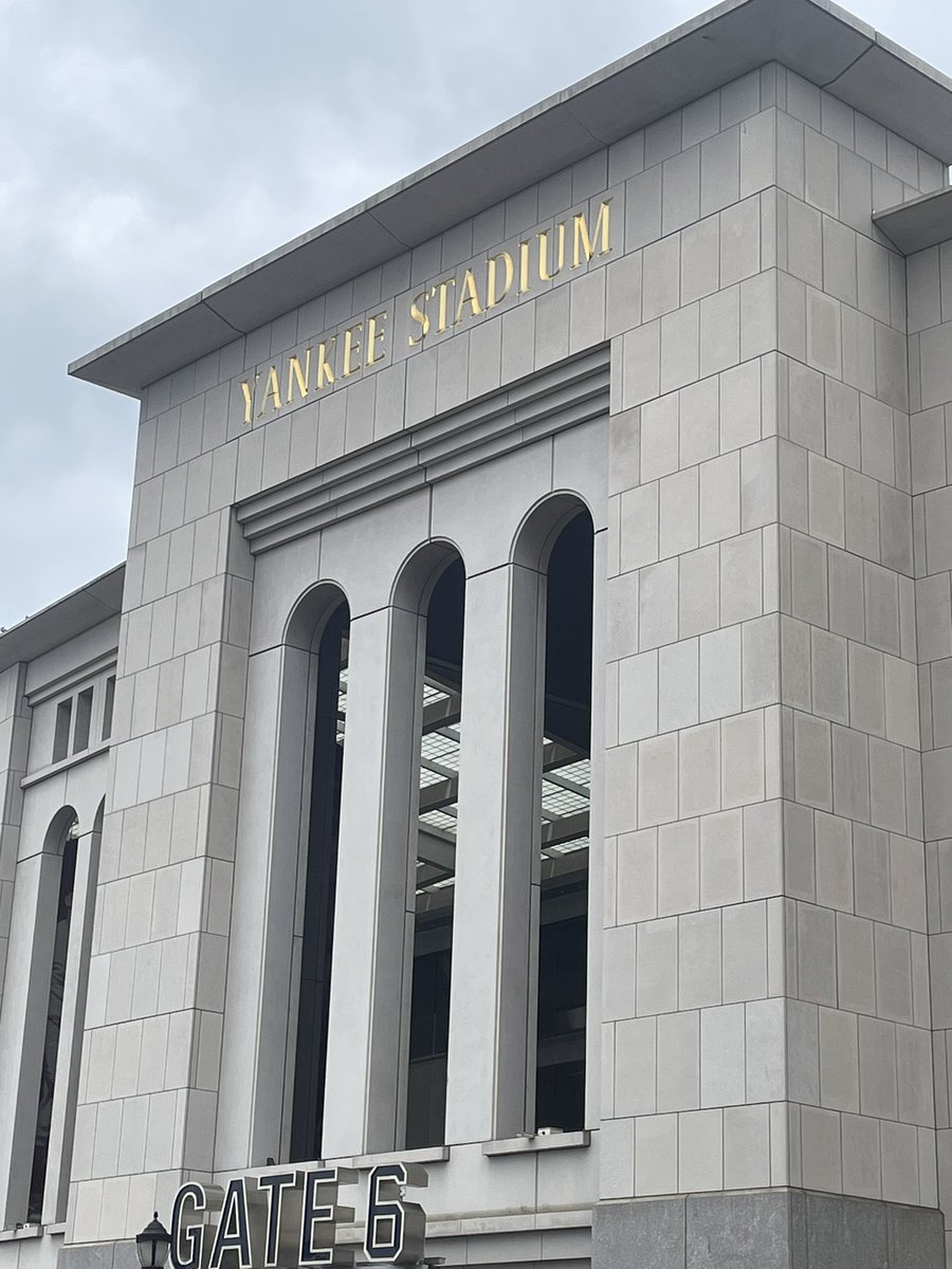 aliforeverfab's tweet photo. Privileged to have seen the New York Yankees yesterday! That’s me converted for life!! #RepBX https://t.co/tTDKP3GXv8