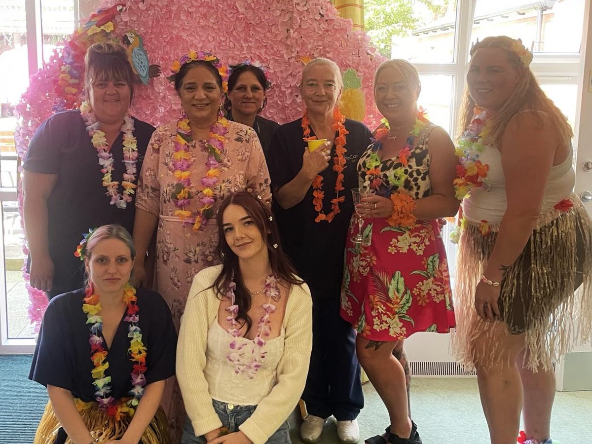 WeAreMioCare's tweet photo. We've had a great time together celebrating @Housing21's anniversary and everyone has looked the part, too!

Here's to many more years of happiness and success.

#ExtraCare https://t.co/odAFUQT3pc