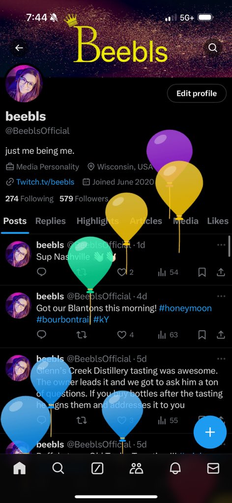 BeeblsOfficial's tweet image. First birthday being a birthday Wifey 😊🥰 #married #minimoon #nashville