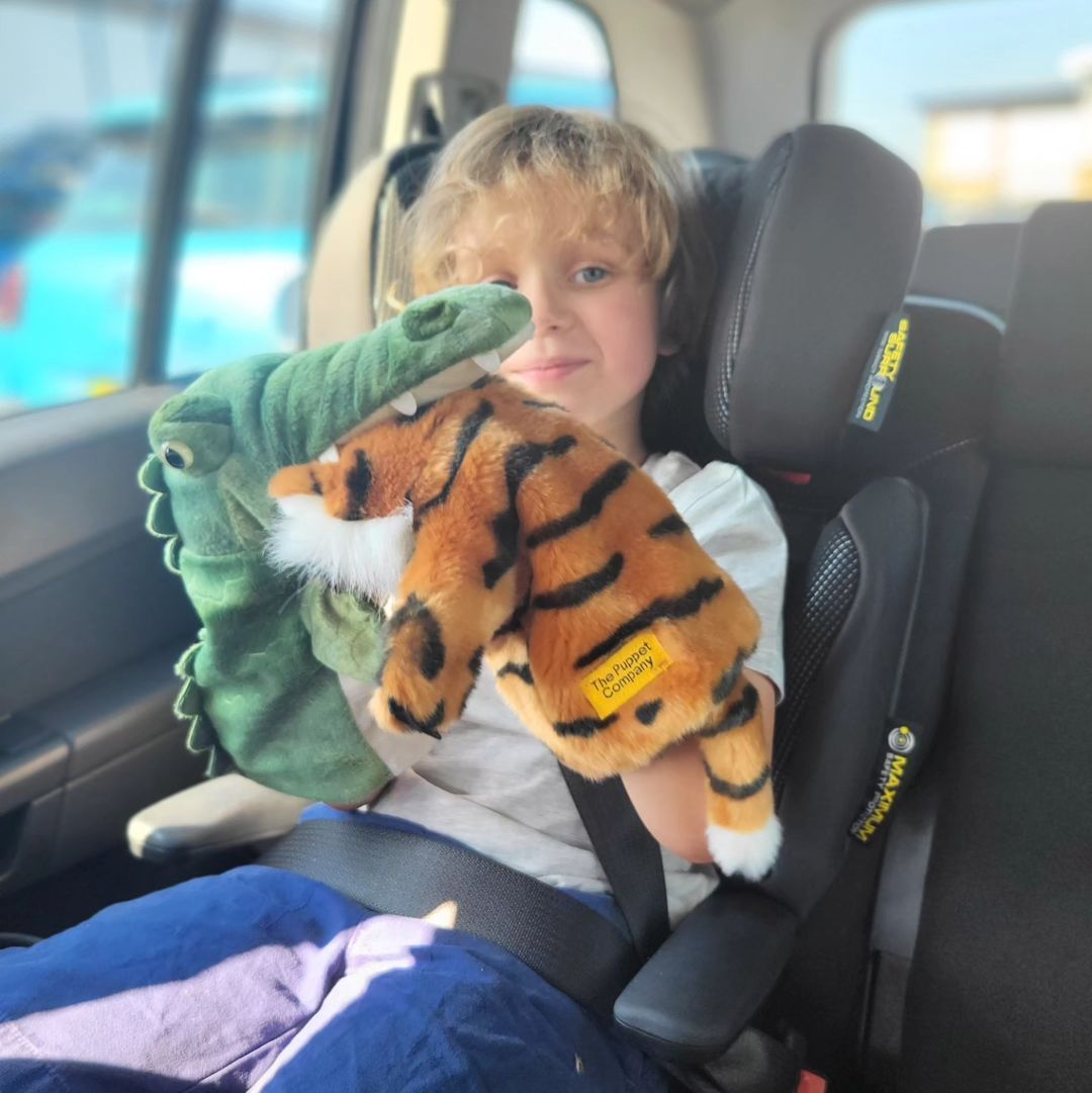puppetcompany's tweet image. POV - You're looking for ways to keep little ones entertained this summer and then you find our page 🙌 Thanks to @averys_playtime_adventures #repost - 'Puppet play is fantastic for the imagination' - so true!
#thepuppetcompany #funforeveryone #summer
