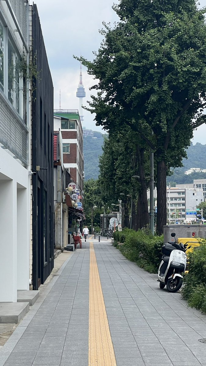 큥현 tweet media