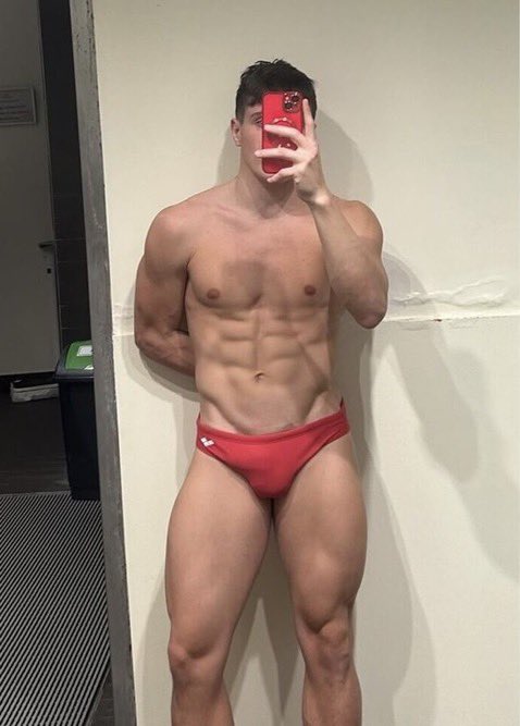 caidux's tweet photo. Isso virou uma competição dentro das olimpíadas, né? Kkkkkkkkk https://t.co/vMcv8h5zXl