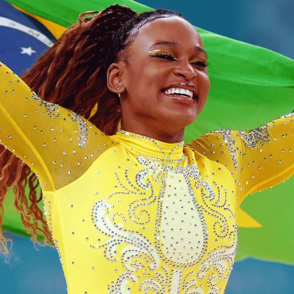ALFINETEI's tweet photo. REBECA ANDRADE É OURO! A ginasta conquista a medalha de ouro para o Brasil no solo da Ginástica Artística.

Rebeca faz HISTÓRIA mais uma vez e se torna a MAIOR medalhista brasileira em Jogos Olímpicos. #Paris2024 https://t.co/v4KpTY8BMS
