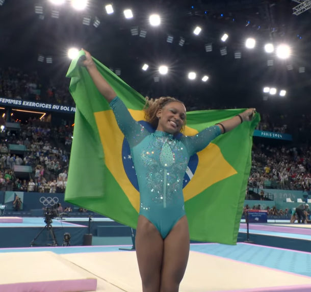 poptime's tweet photo. 🚨🇧🇷 HISTÓRIA SENDO FEITA! Rebeca Andrade vence a MEDALHA DE OURO pela SEGUNDA VEZ em sua carreira! https://t.co/kD48D6SpDC