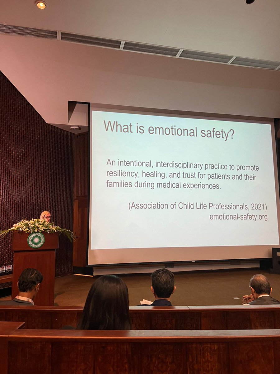 What a brilliant session on ‘Leadership, equity, and inquiry’ by <a href="/sarahmcmasteru/">Sarah Patterson</a> ! How crucial emotional safety is for our patients: “You can say anything you want to say, but it won’t be enough if it is not what they want to hear – if they don’t feel emotionally safe” #EMERGE24