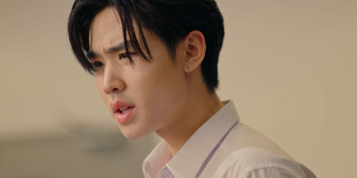 GMMTV's tweet photo. อึ้งหมดดดดด เอาไงดีๆๆ
#SummerNightTheSeriesEP1
@phuwintang @dunknatachai @parnpeet @lookjun02 @ryuptb https://t.co/k5vN4m1lzP