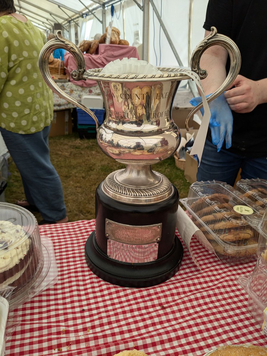 Lorraine @ Daisy Cottage Farm tweet media