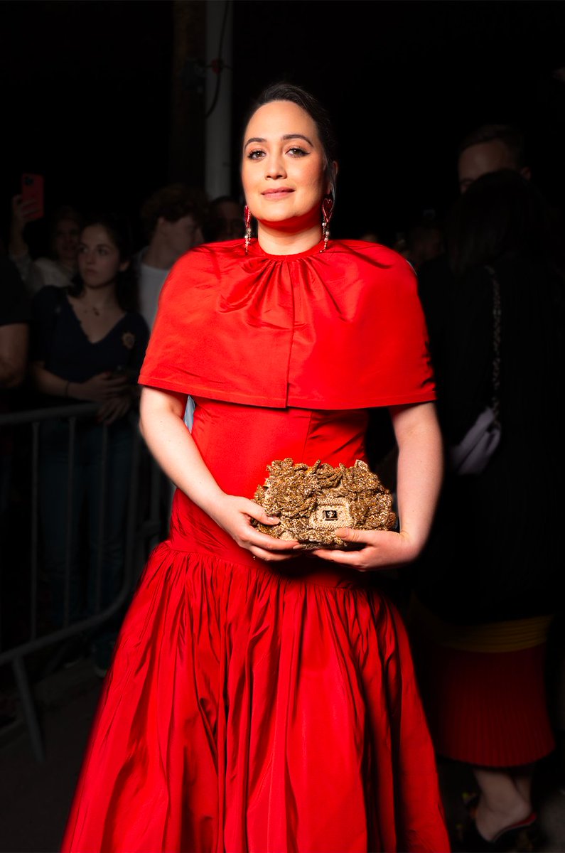 spoagency's tweet photo. Retour sur le Festival de Cannes 2024

À l’occasion du 77ème Festival de Cannes, la maison Roger Vivier a confié à SPOA la production d'un shooting photo et vidéo avec au casting, Hunter Schafer (Euphoria), Lily Gladstone (Killers of the Flower Moon), et Eva Green. https://t.co/8ZWbDa6PfY