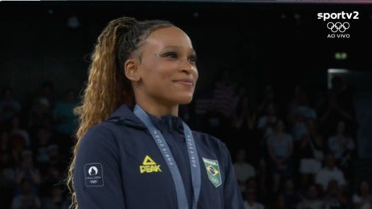 Eu disse que iríamos ver a Rebeca Andrade no lugar mais alto do pódio! Parabéns maravilhosa! Você representa o Brasil e temos muito orgulho de você! ✊🏾

#Olimpiadas2024 #GinasticaArtistica #ouro