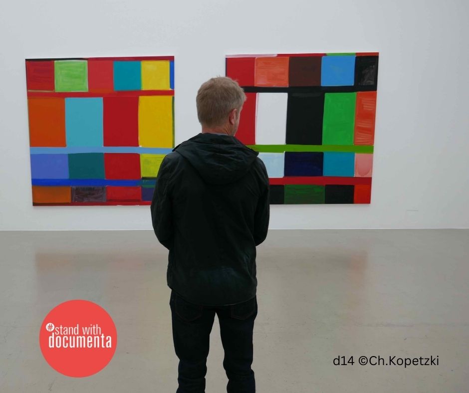 standwdocumenta tweet picture