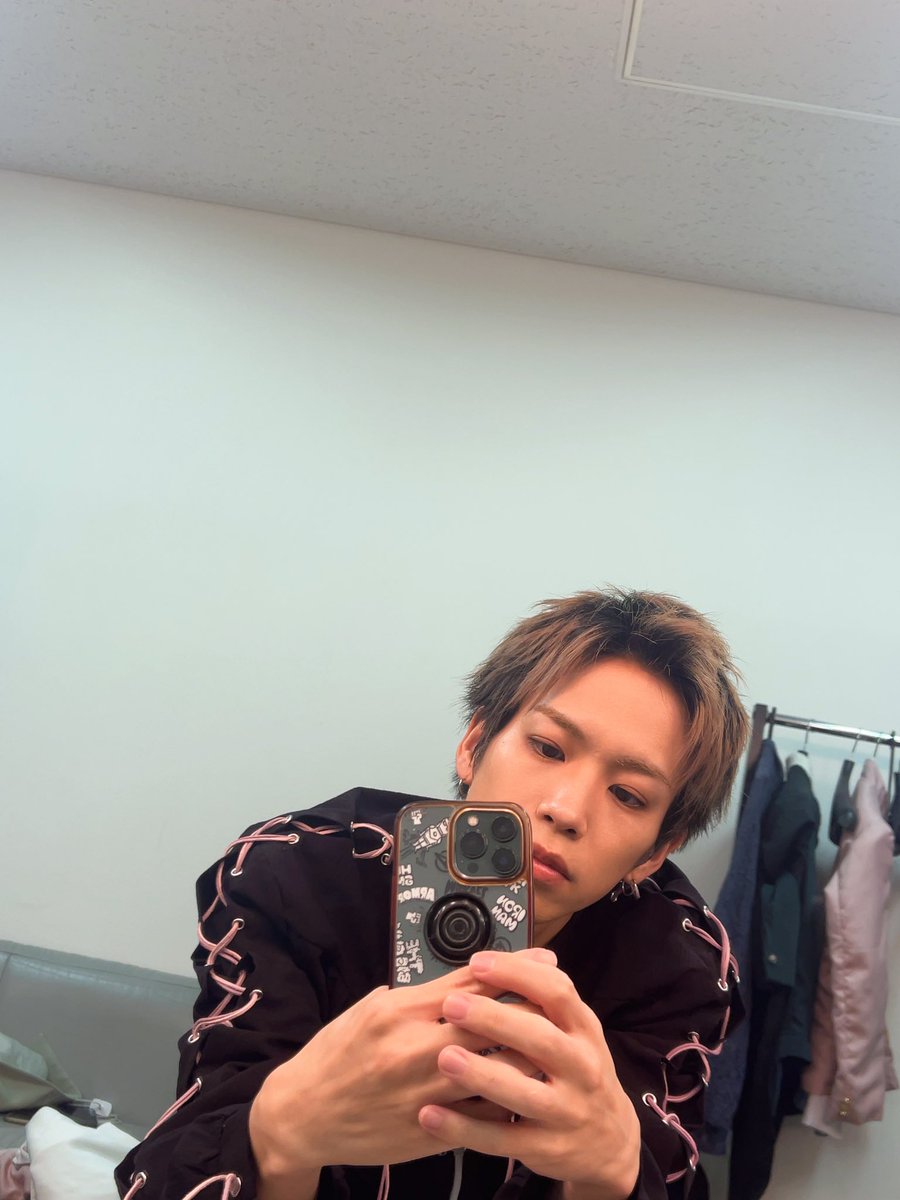 superfantasy_yt's tweet photo. BUZZ-UP2日間出演させていただきありがとうございました！
本当にどのアーティストのファンの皆さんもあたたかく、とても楽しくライブができました！！応援に駆けつけてくれたプリンセスのみんな！配信見てくれたプリンセスのみんな！
ありがとう！！ https://t.co/Pjw12ZTI0X