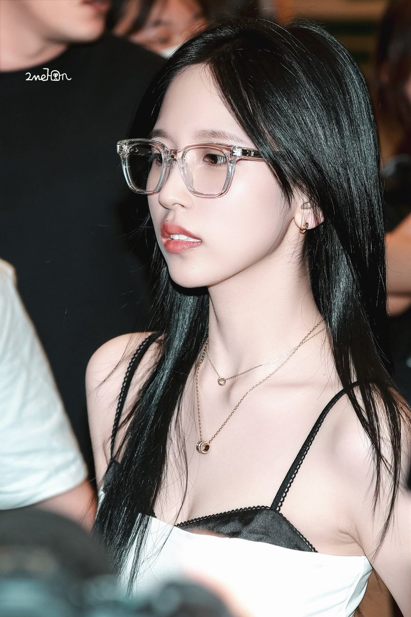 twcxmn's tweet photo. 🦢
Outfit to go to Japan https://t.co/r4E9EUnHLu