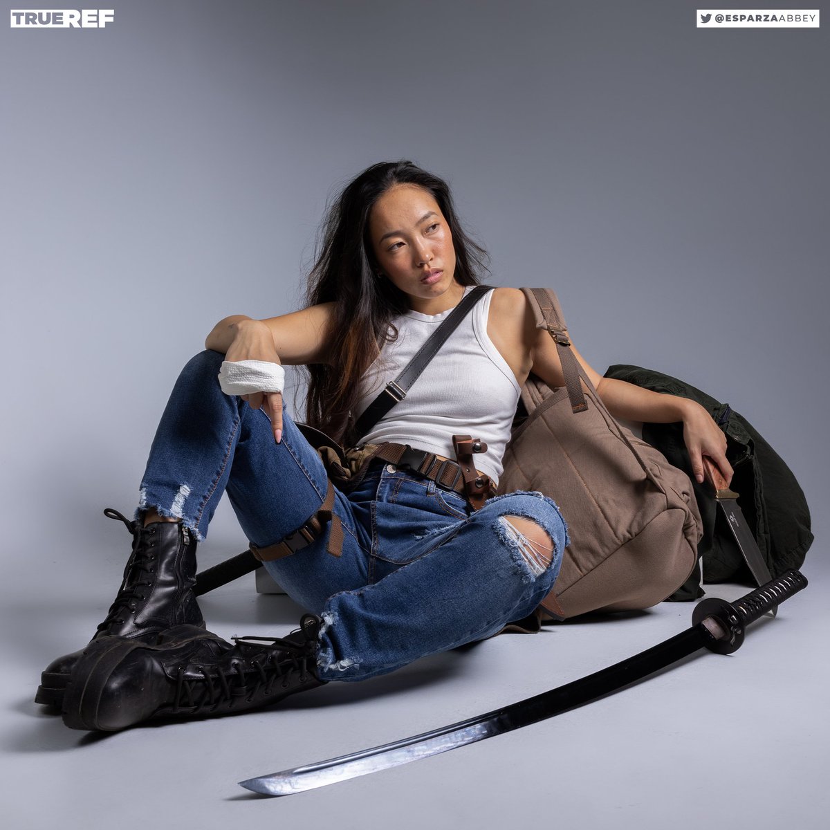 Elhijah's tweet photo. Here is the futur Cover of my upcoming #fantasy #webtoon #TieflingAdelphia inspired by the world of #DnD
The first chapter is progressing well and I hope to post it on internet in september

Thanks to @EsparzaAbbey and @ivyx010 as model for the original reference https://t.co/XTjSAU28KQ