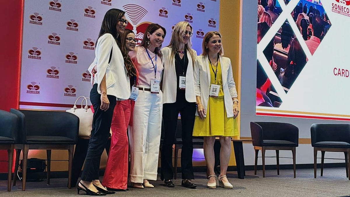 Montserrat Carrillo tweet media