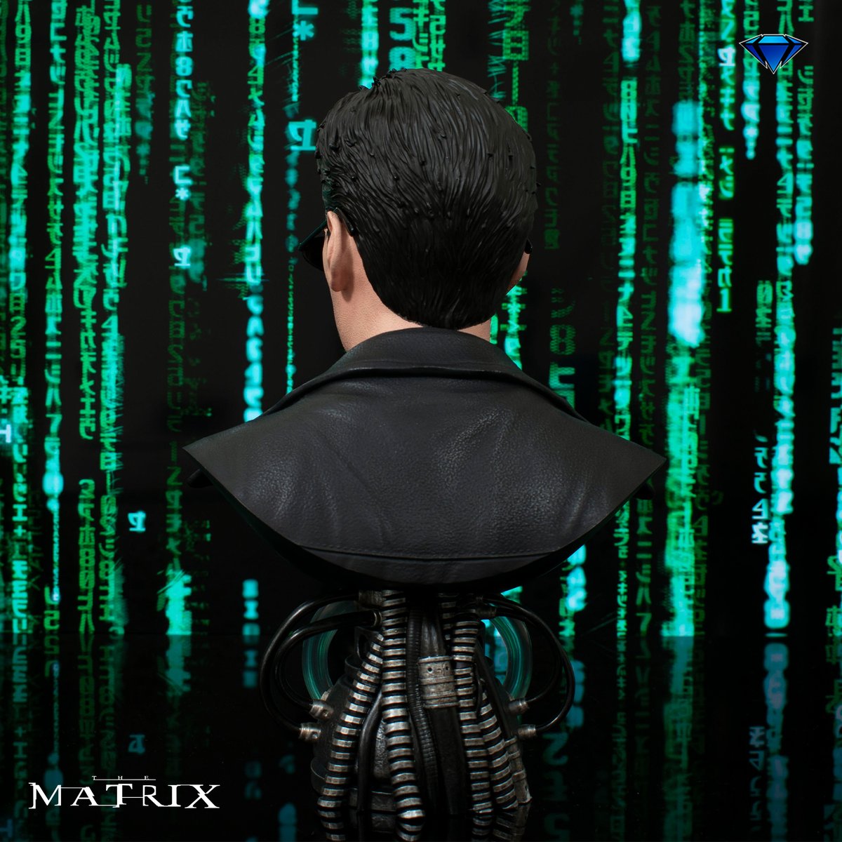 CollectDST's tweet photo. Unplug from the ordinary with a Neo #LegendsIn3D Bust! Pre-order this ½ scale bust of hacker-turned-hero Neo to level up your #TheMatrix collection! #CollectDST #DiamondSelectToys #Neo #KeanuReeves https://t.co/jD0JUU6w9T
