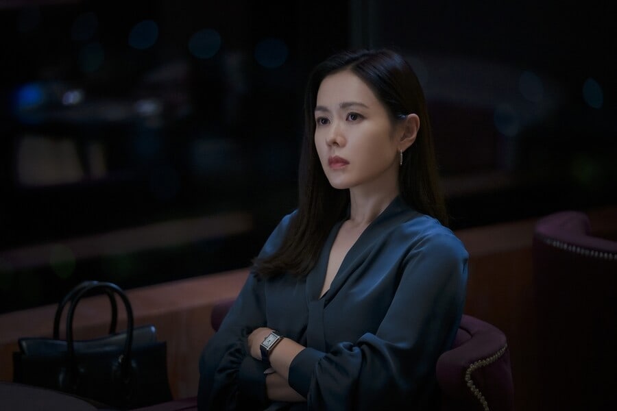 gqindia's tweet photo. 6 best K-dramas &amp; movies starring  actress #SonYeJin that highlight her acting prowess: https://t.co/4T9zLzSWqX https://t.co/a1El6TWMNW