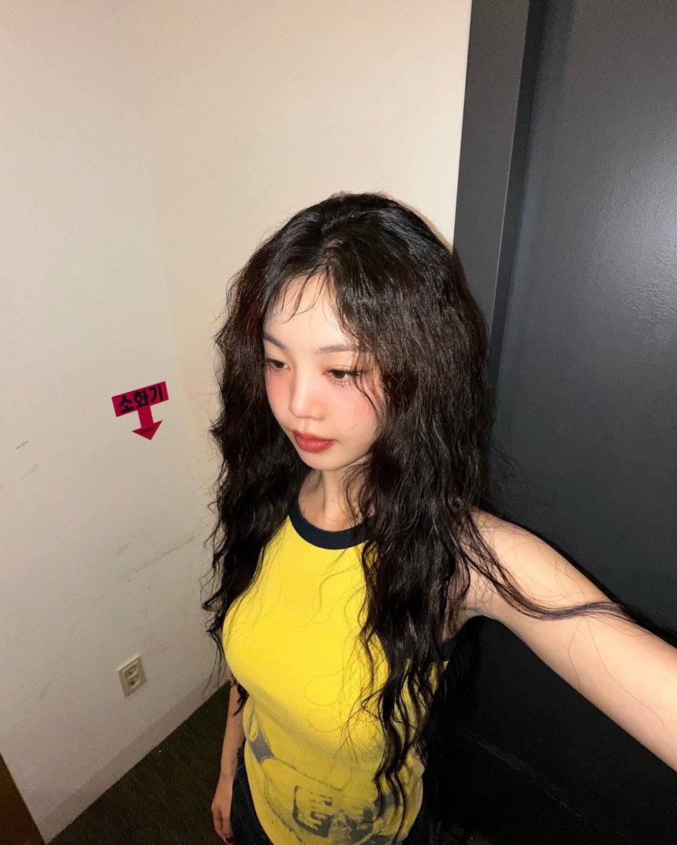 soojin instagram update ♡🌻