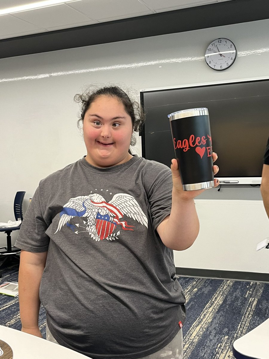 Allison Robb tweet media