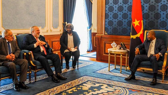 NerbeyGS2023's tweet photo. Fortalecida amistad entre Cuba y Angola tras visita del primer ministro Marrero Cruz.#Cuba https://t.co/G8AaAAg4Dj